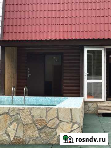 Коттедж 150 м² на участке 6 сот. в аренду посуточно в Сургуте Сургут - изображение 1