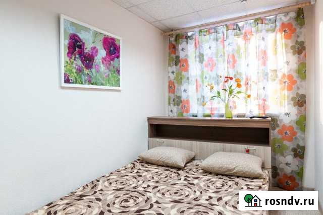 Комната 30 м² в 1-ком. кв., 1/5 эт. в аренду посуточно в Томске Томск - изображение 1