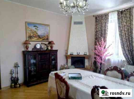 Коттедж 400 м² на участке 20 сот. в аренду на длительный срок в Солнечногорске Солнечногорск