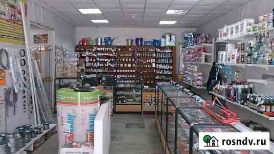 Здание под магазин с земельным участком пл.180 кв.м. Касли