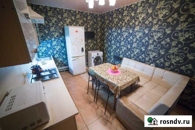 3-комнатная квартира, 70 м², 2/10 эт. в аренду посуточно во Владимире Владимир - изображение 1