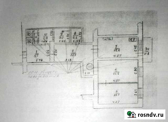 Комната 23 м² в 5-ком. кв., 4/5 эт. на продажу в Евпатории Евпатория - изображение 1