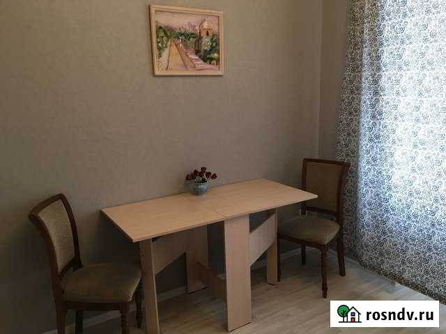 1-комнатная квартира, 38 м², 1/4 эт. в аренду посуточно в Яблоновском Яблоновский - изображение 1