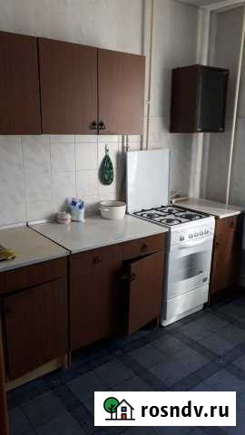 2-комнатная квартира, 54 м², 2/5 эт. в аренду на длительный срок в Киришах Кириши - изображение 1