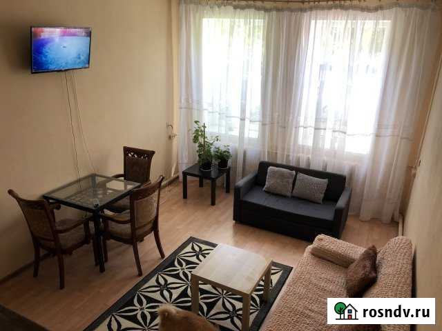 Дом 200 м² на участке 6 сот. в аренду посуточно в Новороссийске Новороссийск - изображение 1