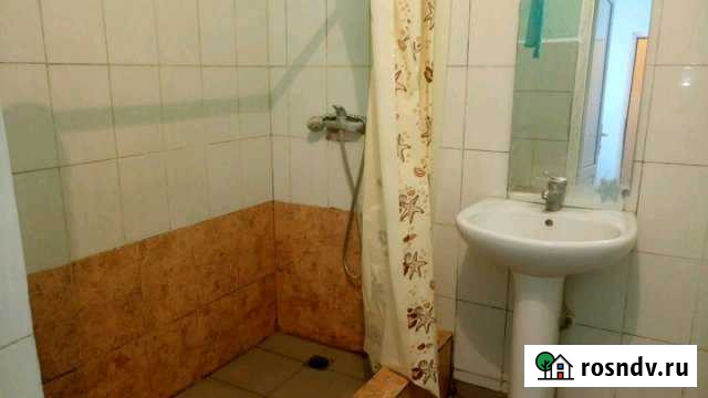 Комната 20 м² в 6-ком. кв., 1/2 эт. в аренду посуточно в Новомихайловском кп Новомихайловский кп - изображение 1