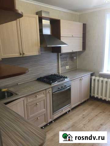 2-комнатная квартира, 54 м², 9/9 эт. в аренду посуточно в Альметьевске Альметьевск - изображение 1