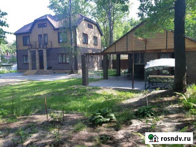 Коттедж 240 м² на участке 12 сот. в аренду посуточно в Нижнем Новгороде Нижний Новгород - изображение 1