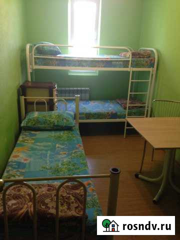 Комната 10 м² в 6-ком. кв., 2/2 эт. в аренду посуточно в Новороссийске Новороссийск - изображение 1