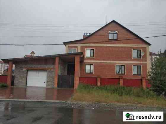 Дом 366 м² на участке 14.5 сот. на продажу в Югорске Югорск
