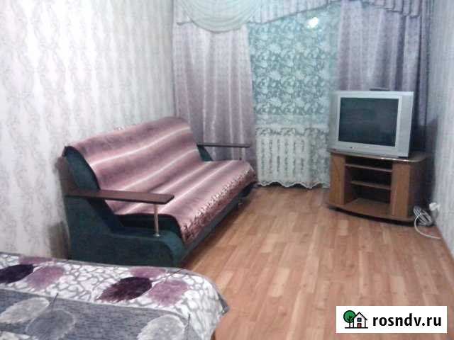 1-комнатная квартира, 35 м², 3/5 эт. в аренду посуточно в Верхнем Уфалее Верхний Уфалей - изображение 1