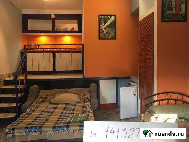 Квартира-студия, 32 м², 1/9 эт. в аренду посуточно в Алуште Алушта - изображение 1
