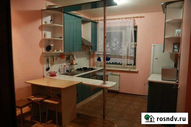 2-комнатная квартира, 63 м², 2/5 эт. в аренду посуточно в Ханты-Мансийске Ханты-Мансийск - изображение 1