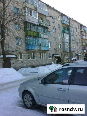 Комната 17 м² в 3-ком. кв., 4/5 эт. на продажу в Тихвине Тихвин - изображение 1