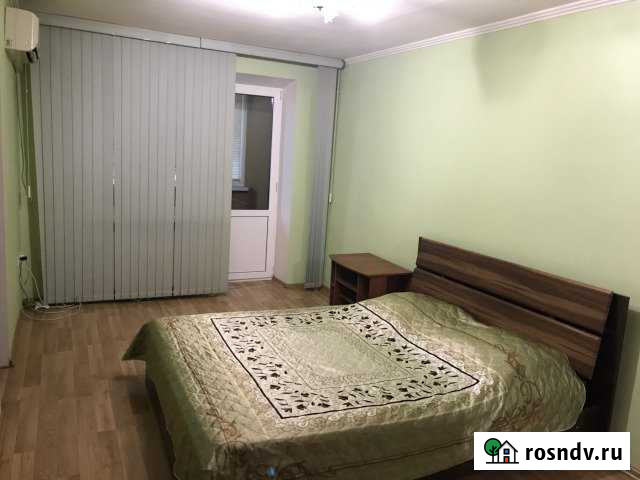 1-комнатная квартира, 33 м², 3/5 эт. в аренду посуточно в Невинномысске Невинномысск - изображение 1