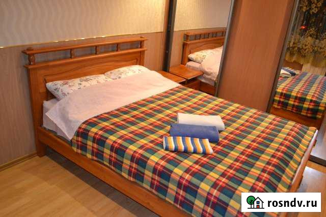 2-комнатная квартира, 50 м², 5/5 эт. в аренду посуточно в Мурманске Мурманск - изображение 1