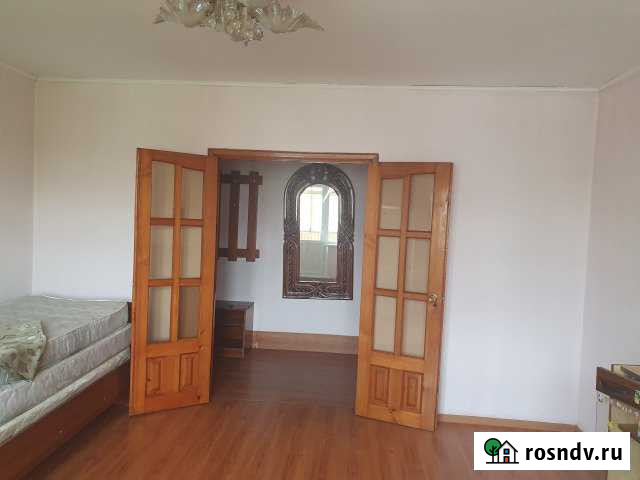 3-комнатная квартира, 65 м², 3/9 эт. в аренду на длительный срок в Абакане Абакан - изображение 1