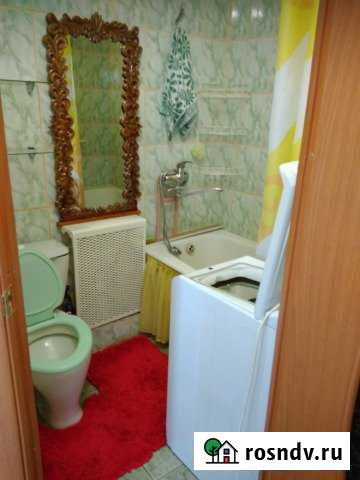 2-комнатная квартира, 42 м², 5/5 эт. в аренду на длительный срок в Стрежевом Стрежевой - изображение 1