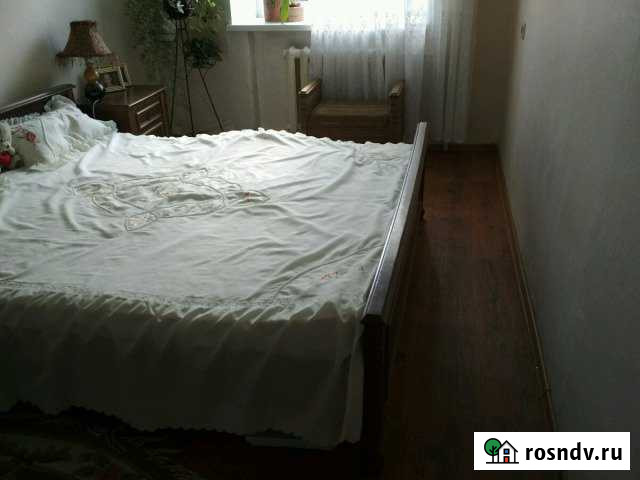 2-комнатная квартира, 46 м², 2/5 эт. в аренду посуточно в Алапаевске Алапаевск - изображение 1