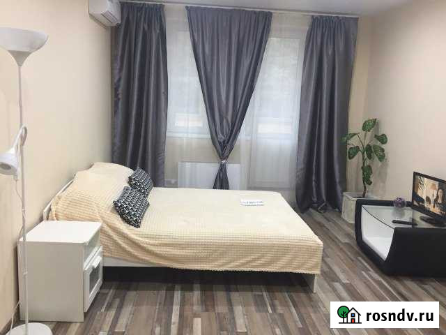 1-комнатная квартира, 42 м², 5/18 эт. в аренду посуточно в Лобне Лобня - изображение 1