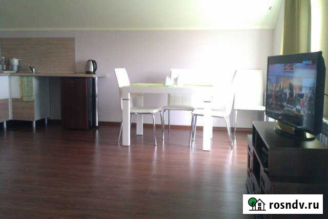 Дом 240 м² на участке 10 сот. в аренду посуточно в Кисловодске Кисловодск - изображение 1