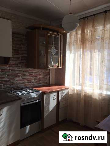 1-комнатная квартира, 35 м², 3/5 эт. в аренду на длительный срок в Асбесте Асбест - изображение 1