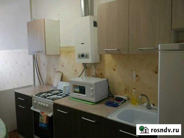 1-комнатная квартира, 38 м², 4/6 эт. в аренду посуточно в Валдае Валдай - изображение 1