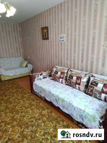 1-комнатная квартира, 35 м², 1/5 эт. в аренду посуточно в Усть-Илимске Усть-Илимск - изображение 1