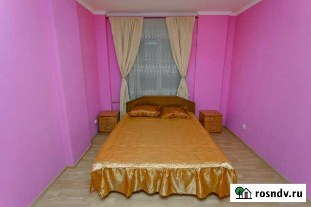 2-комнатная квартира, 70 м², 9/17 эт. в аренду посуточно в Курске Курск - изображение 1