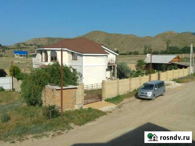 Коттедж 100 м² на участке 6 сот. в аренду посуточно в Судаке Судак - изображение 1