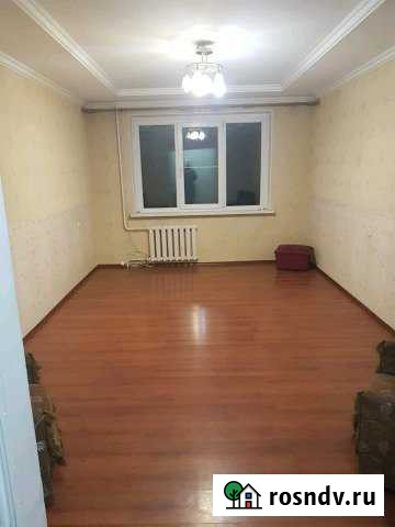 3-комнатная квартира, 72 м², 7/9 эт. в аренду на длительный срок во Владикавказе Владикавказ - изображение 1