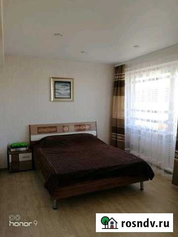 1-комнатная квартира, 39 м², 3/5 эт. в аренду посуточно в Саянске Саянск - изображение 1