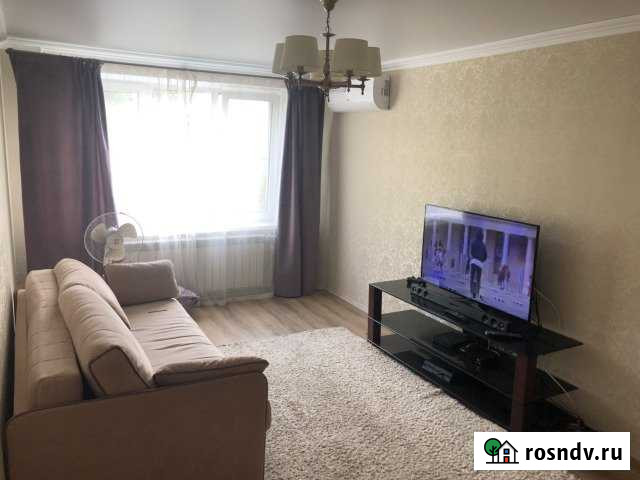 3-комнатная квартира, 67 м², 2/5 эт. в аренду на длительный срок в Мичуринске Мичуринск - изображение 1