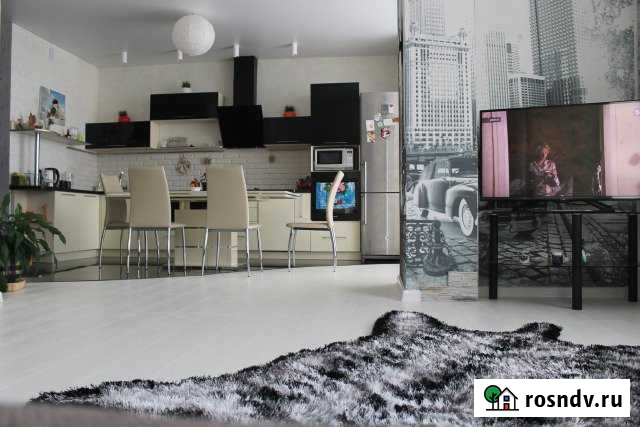 4-комнатная квартира, 110 м², 10/18 эт. на продажу в Пскове Псков - изображение 1