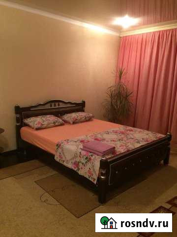 1-комнатная квартира, 40 м², 5/9 эт. в аренду посуточно в Старом Осколе Старый Оскол - изображение 1