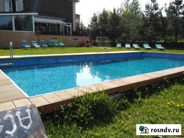 Коттедж 500 м² на участке 15 сот. в аренду посуточно в Новоивановском Новоивановское - изображение 1