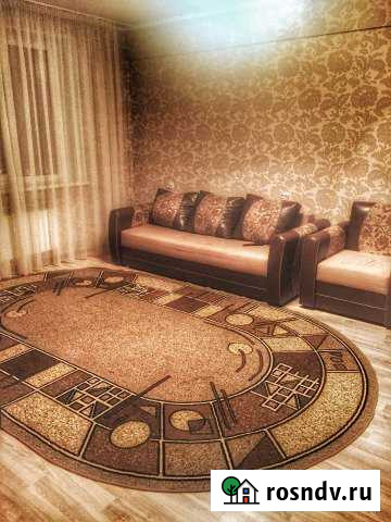 3-комнатная квартира, 90 м², 2/9 эт. в аренду посуточно в Абакане Абакан - изображение 1