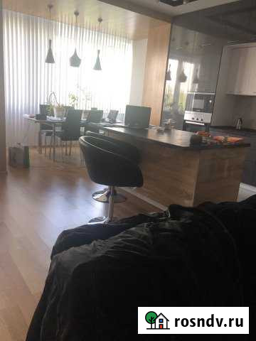 3-комнатная квартира, 85 м², 3/6 эт. в аренду на длительный срок в Троицке Московской области Троицк - изображение 1