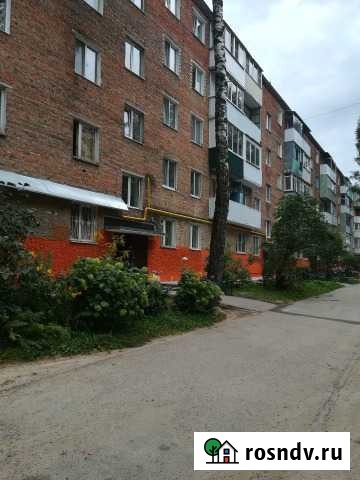 3-комнатная квартира, 57 м², 1/5 эт. на продажу в Рославле Рославль - изображение 1