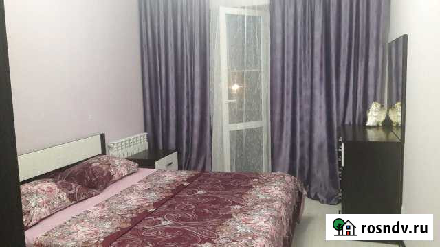 2-комнатная квартира, 80 м², 4/9 эт. в аренду посуточно во Владикавказе Владикавказ - изображение 1