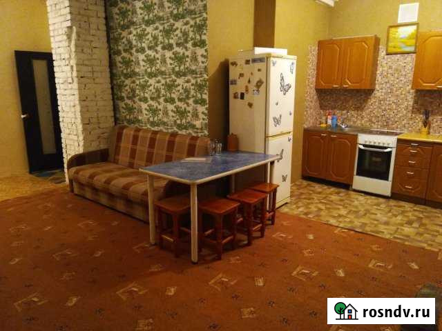 3-комнатная квартира, 74 м², 4/4 эт. в аренду на длительный срок в Северске Северск - изображение 1