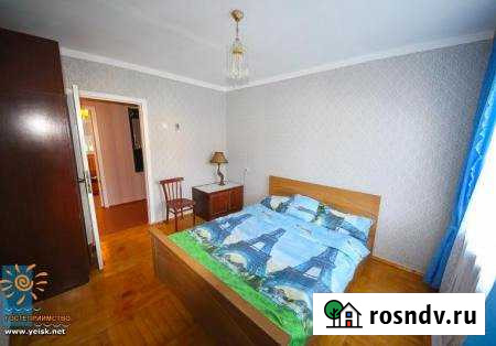 3-комнатная квартира, 60 м², 4/5 эт. в аренду посуточно в Ейске Ейск - изображение 1