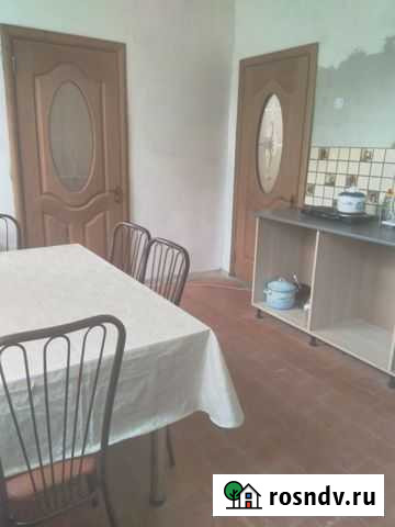 Комната 100 м² в 5-ком. кв., 1/1 эт. в аренду посуточно в Уфе Уфа - изображение 1