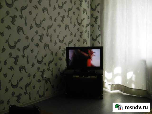 1-комнатная квартира, 30 м², 2/5 эт. в аренду посуточно в Междуреченске Кемеровской области Междуреченск - изображение 1