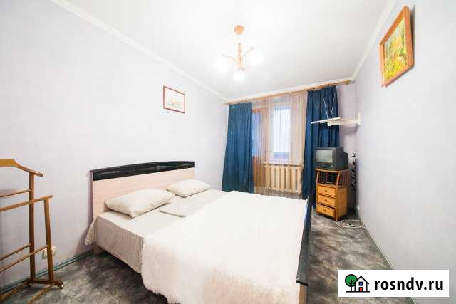 4-комнатная квартира, 92 м², 10/10 эт. в аренду посуточно в Саратове Саратов - изображение 1