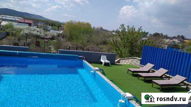 Коттедж 250 м² на участке 10 сот. в аренду посуточно в Волжском Самарской области Волжский - изображение 1