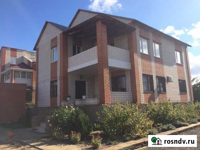 Коттедж 380 м² на участке 12 сот. на продажу в Белой Калитве Белая Калитва - изображение 1