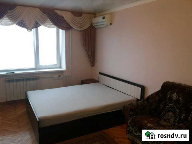 3-комнатная квартира, 69 м², 8/9 эт. в аренду посуточно в Невинномысске Невинномысск - изображение 1