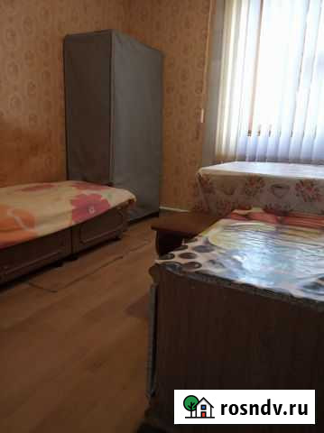 Комната 7 м² в 6-ком. кв., 1/2 эт. в аренду на длительный срок в Лобне Лобня - изображение 1