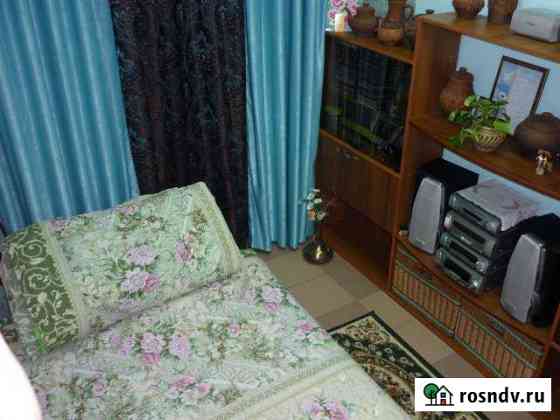 Комната 45 м² в 2-ком. кв., 1/1 эт. в аренду посуточно в Тихорецке Тихорецк